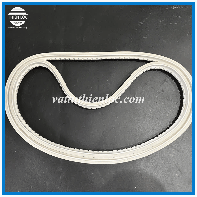 Dây đai băng tải đúc cao su trắng gắn gờ định hướng